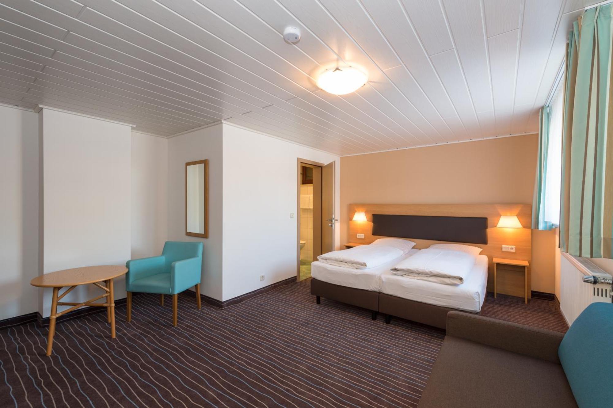 Hotel Schneider Allersberg Szoba fotó
