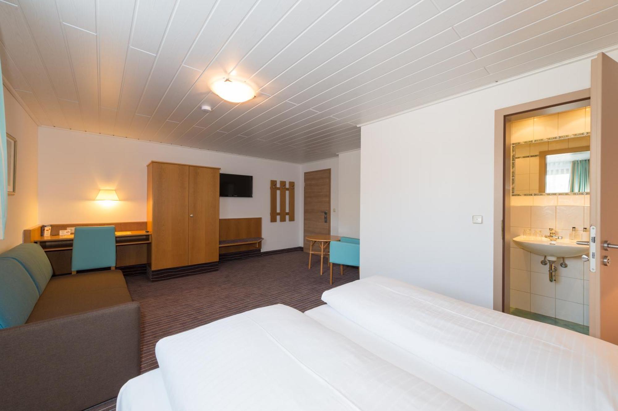 Hotel Schneider Allersberg Szoba fotó